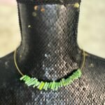 Collar piedras verdes