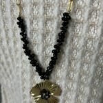 Collar acero piedras negras