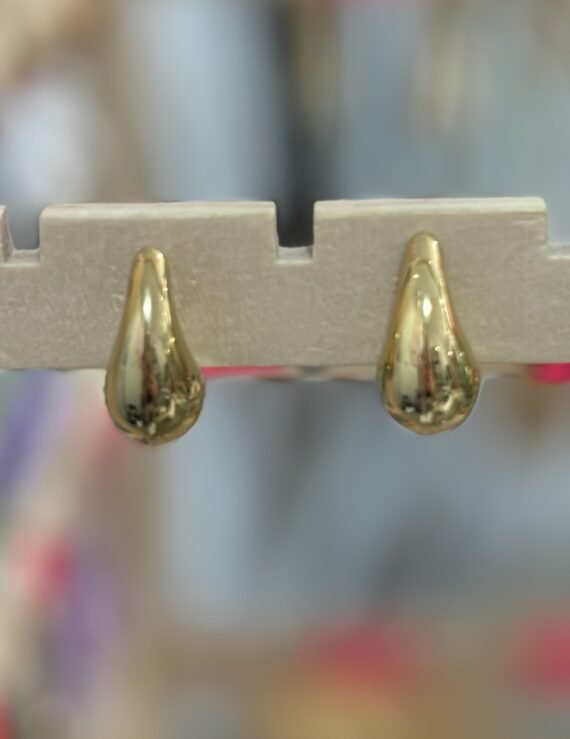 Pendientes gota medianos