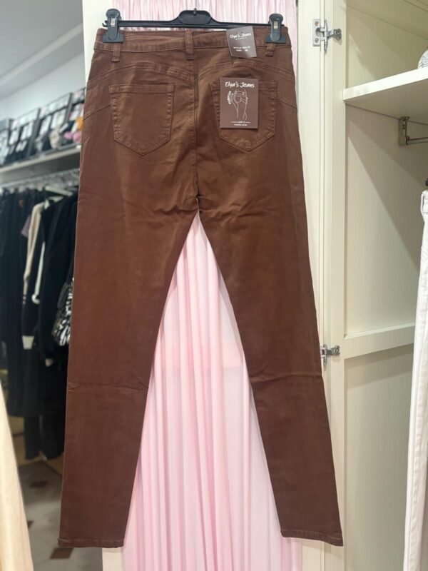 Pantalón vaquero marrón