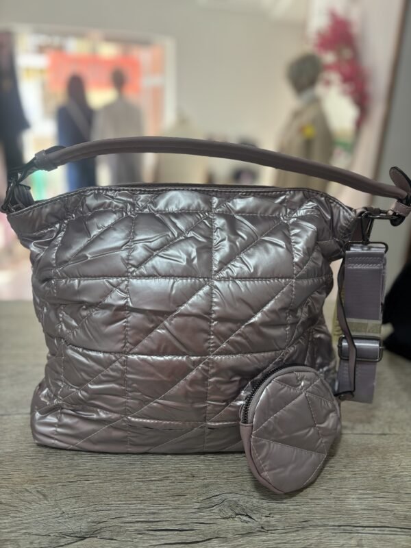 Bolso perlado