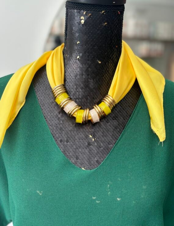 Collar Pañuelo